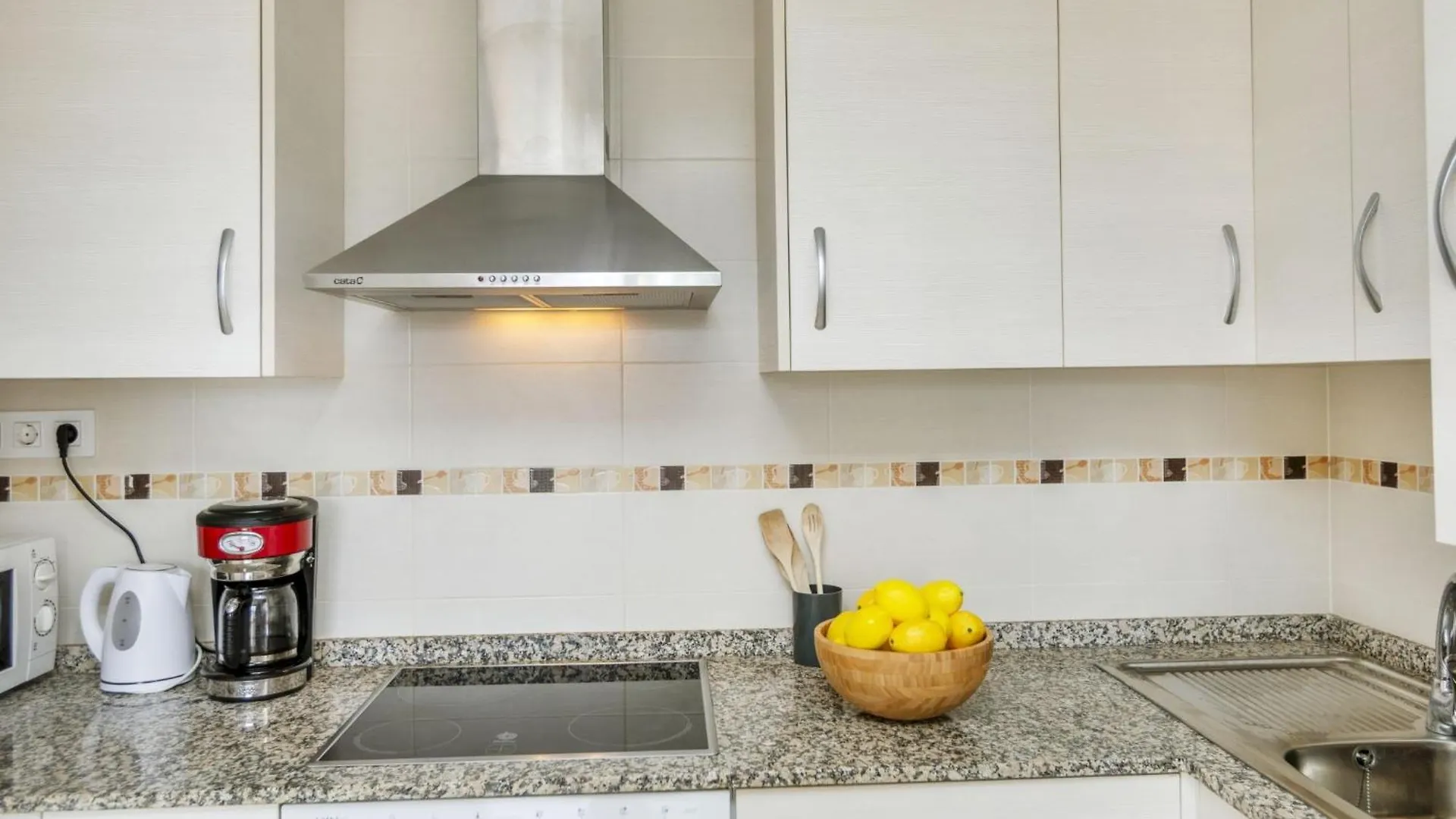 Apartment Tropikana By Interhome Miami Playa